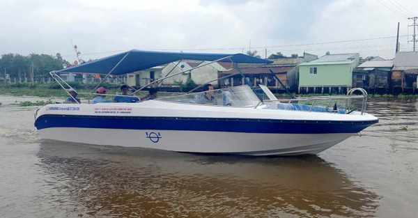 Canô - thuyền - KGC 8m12 