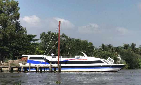 Canô - thuyền - Tàu khách cao tốc 20m60, 80 khách