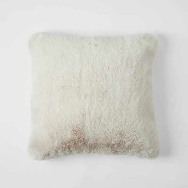 Phòng khách - Luxury Faux Fur Cushion - Cream